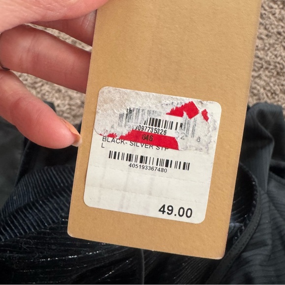 Halogen Black Outfit Set Velvet Cami Faux Leather Shorts High Rise Size L Large - Picture 7 of 16